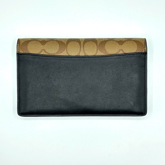 Foldover Clutch Crossbody In Signature Canvas and leather - Picture 3 of 16